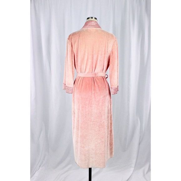 Vintage 1960's Pink Velvet Quilted Satin Robe Dressing Gown - Picture 6 of 13